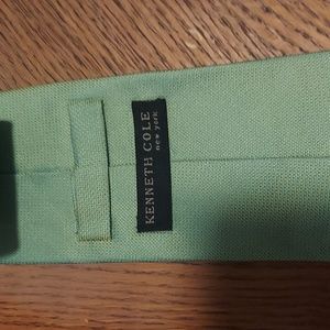 Kenneth Cole tie